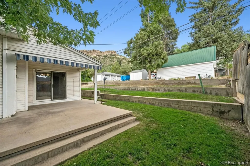 614 Front Street Castle Rock CO 80104