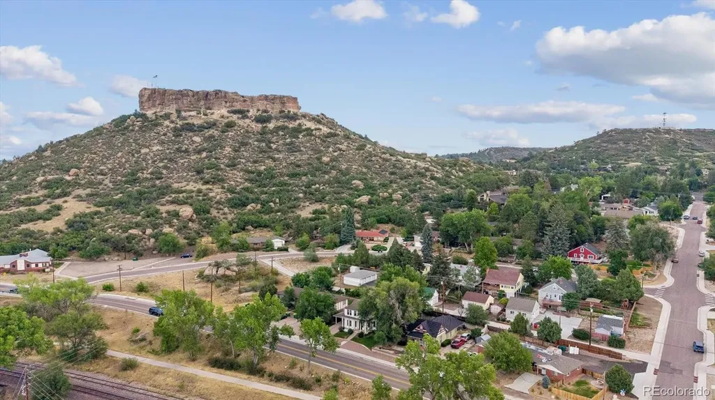 614 Front Street Castle Rock CO 80104