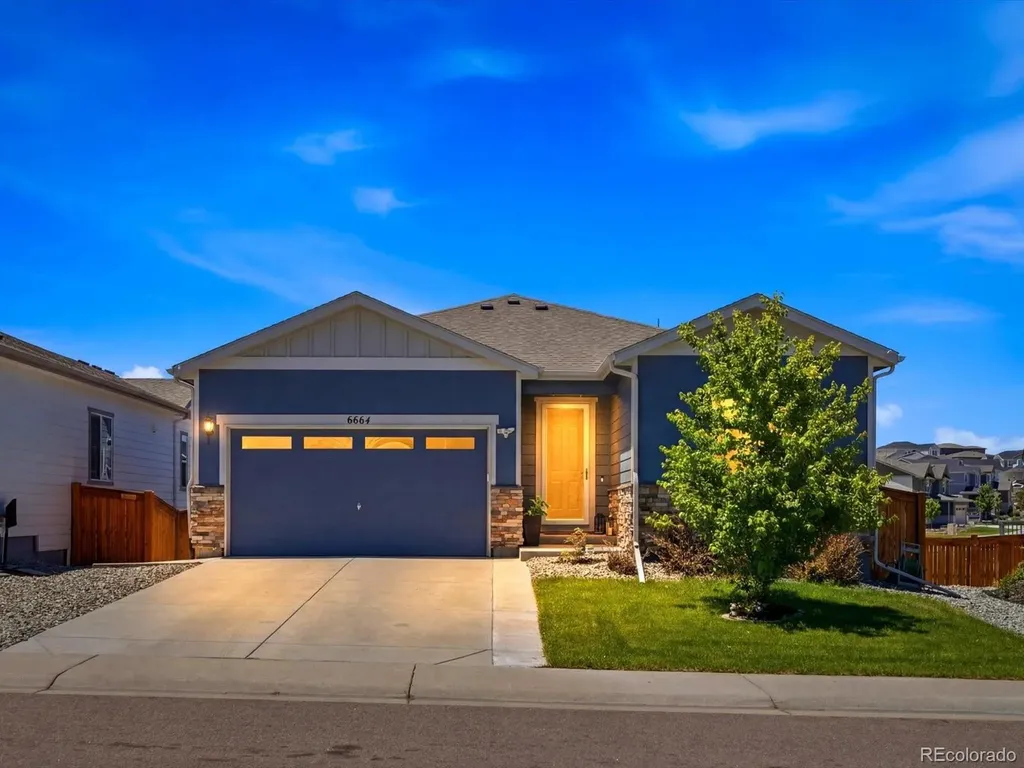 Castle Rock CO, 6664 Merrimack Drive