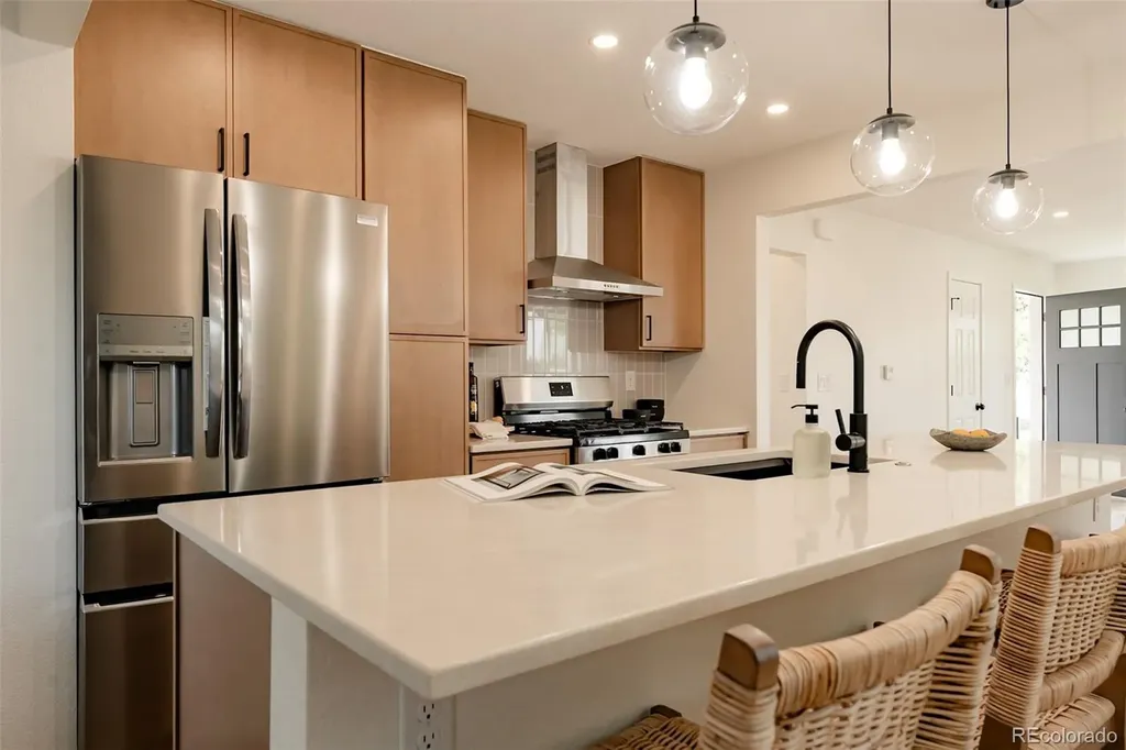 1279 S Raritan Denver CO 80223
