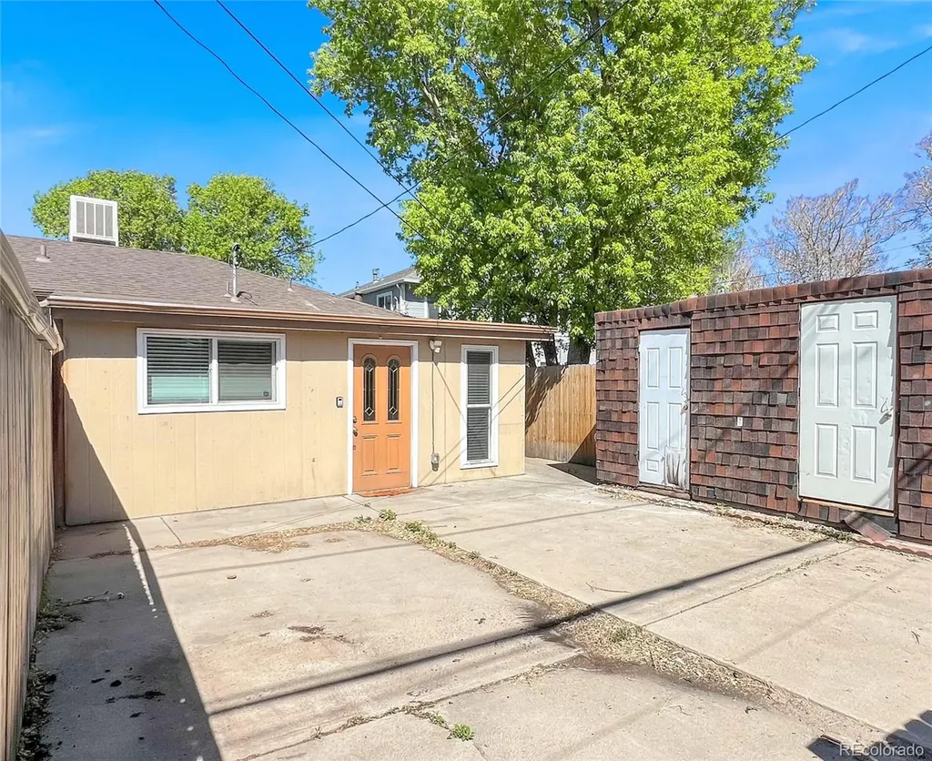 828 Mariposa Street Denver CO 80204