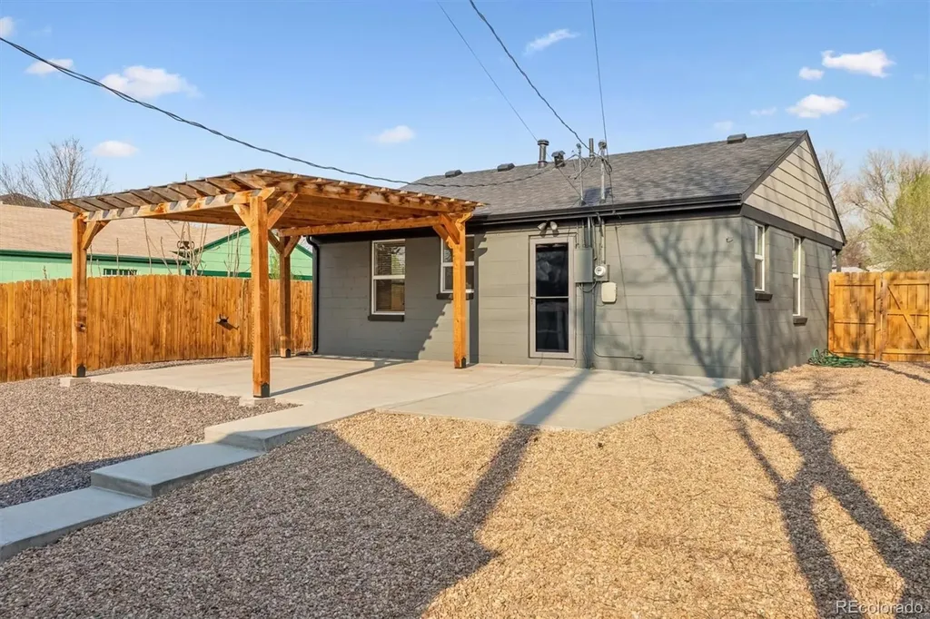 3615 N Saint Paul Street Denver CO 80205