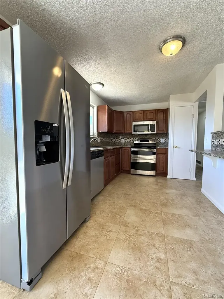 18090 E Pacific Place Aurora CO 80013