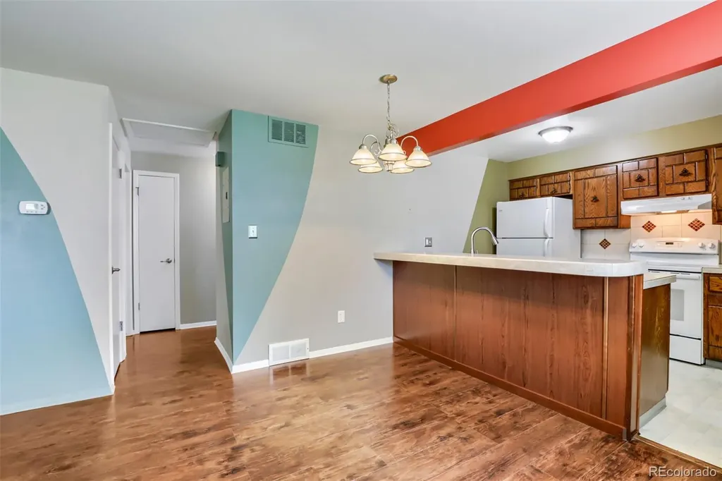 1162 S Eagle Circle Aurora CO 80012