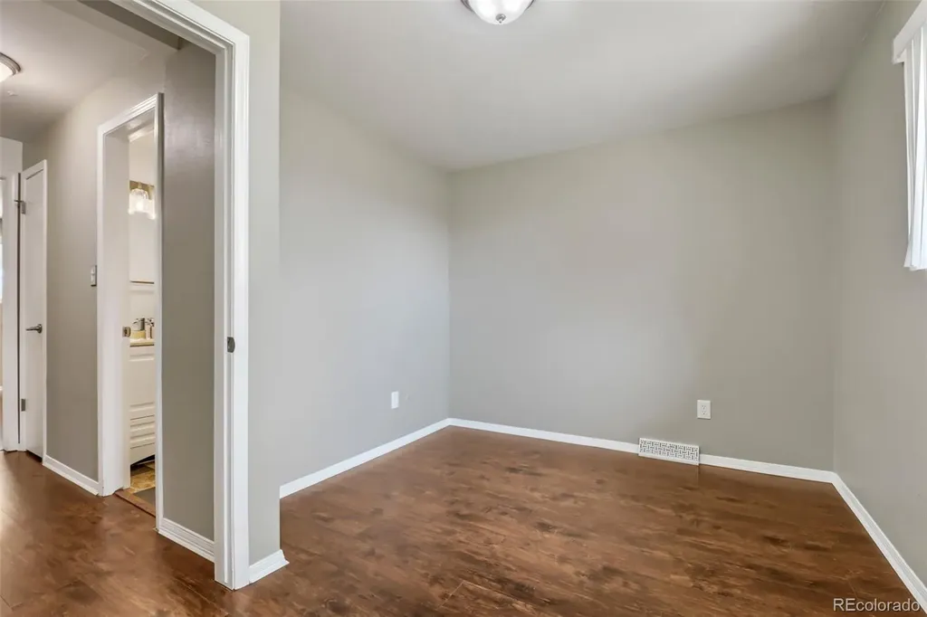 1162 S Eagle Circle Aurora CO 80012