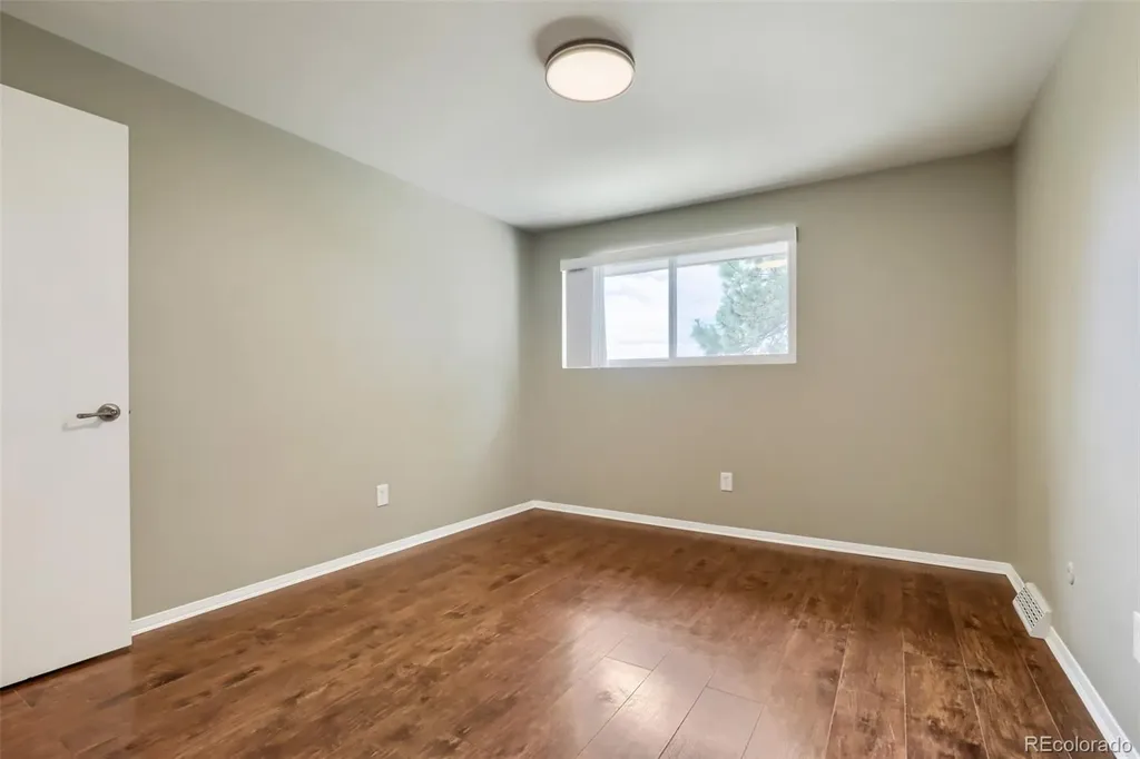 1162 S Eagle Circle Aurora CO 80012