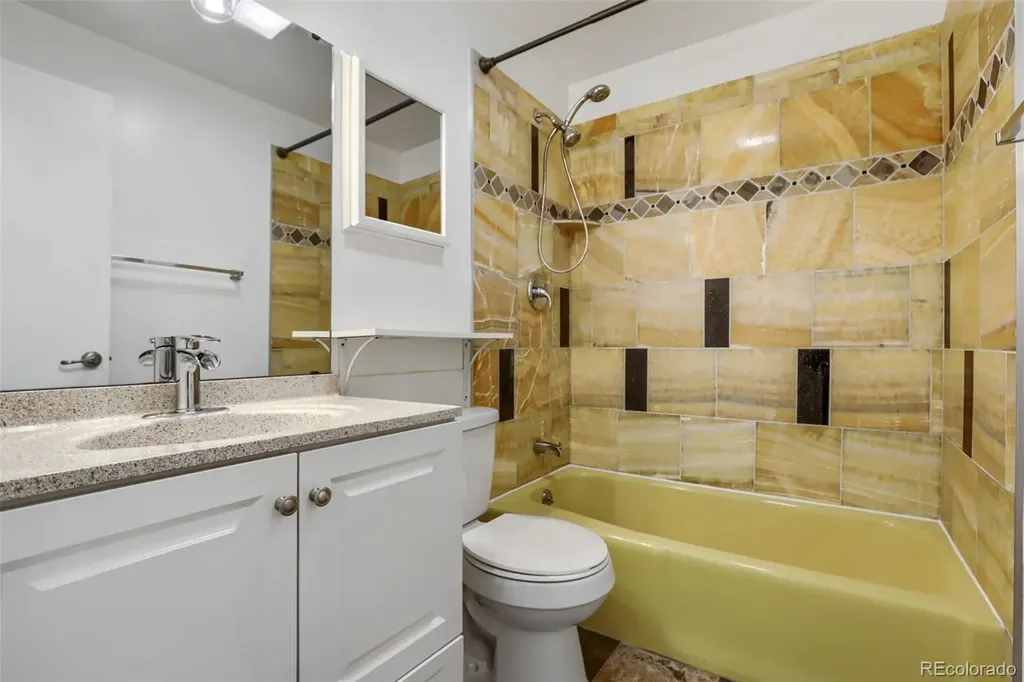 1162 S Eagle Circle Aurora CO 80012