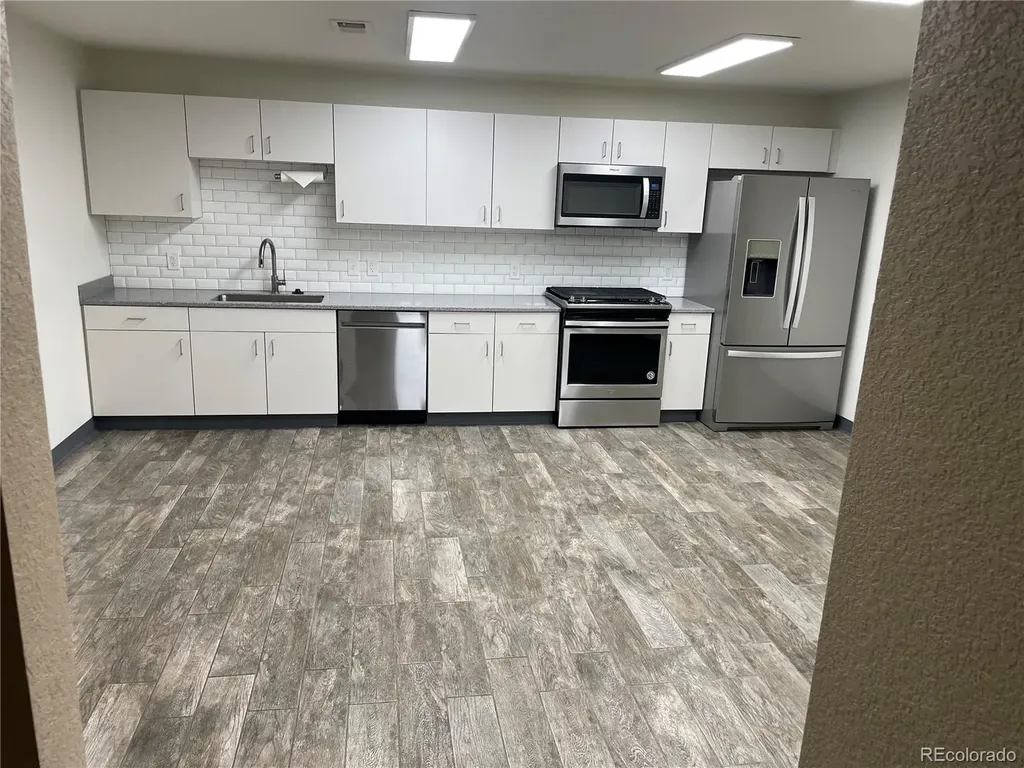 6301 E 71st Avenue Commerce City CO 80022