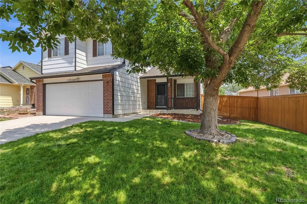 12536 Elm Lane Broomfield CO 80020