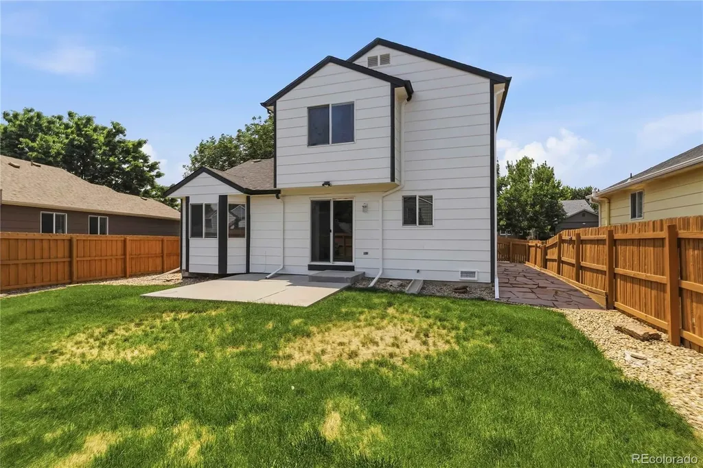 12536 Elm Lane Broomfield CO 80020