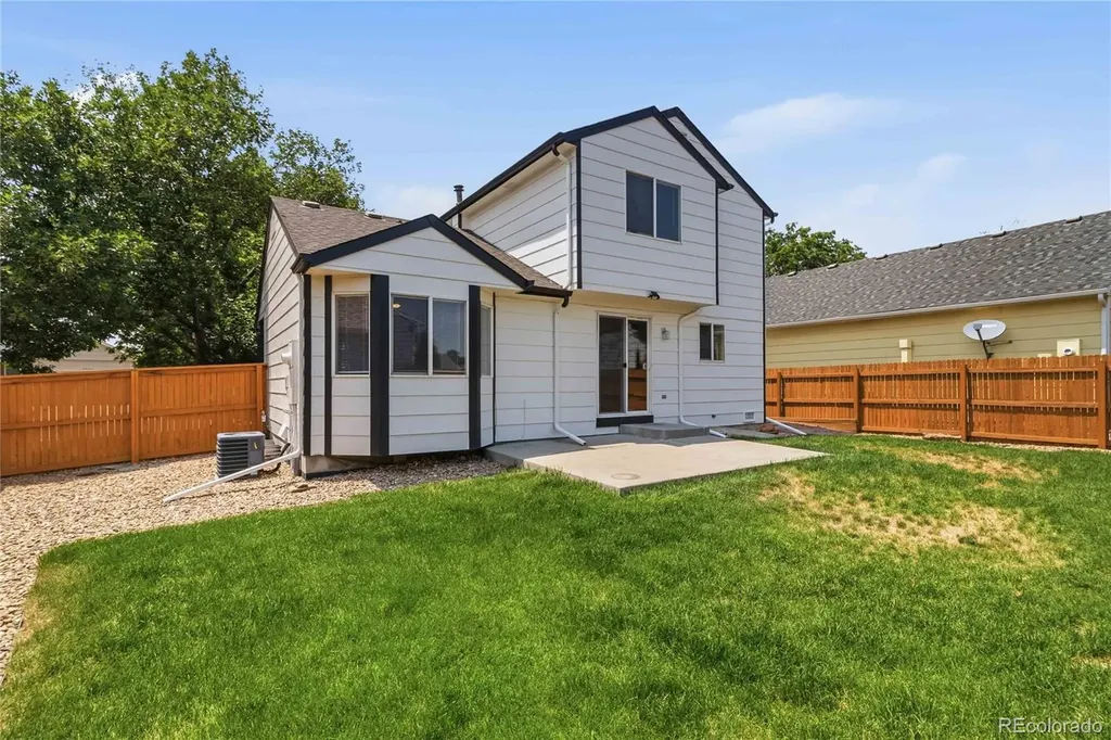 12536 Elm Lane Broomfield CO 80020