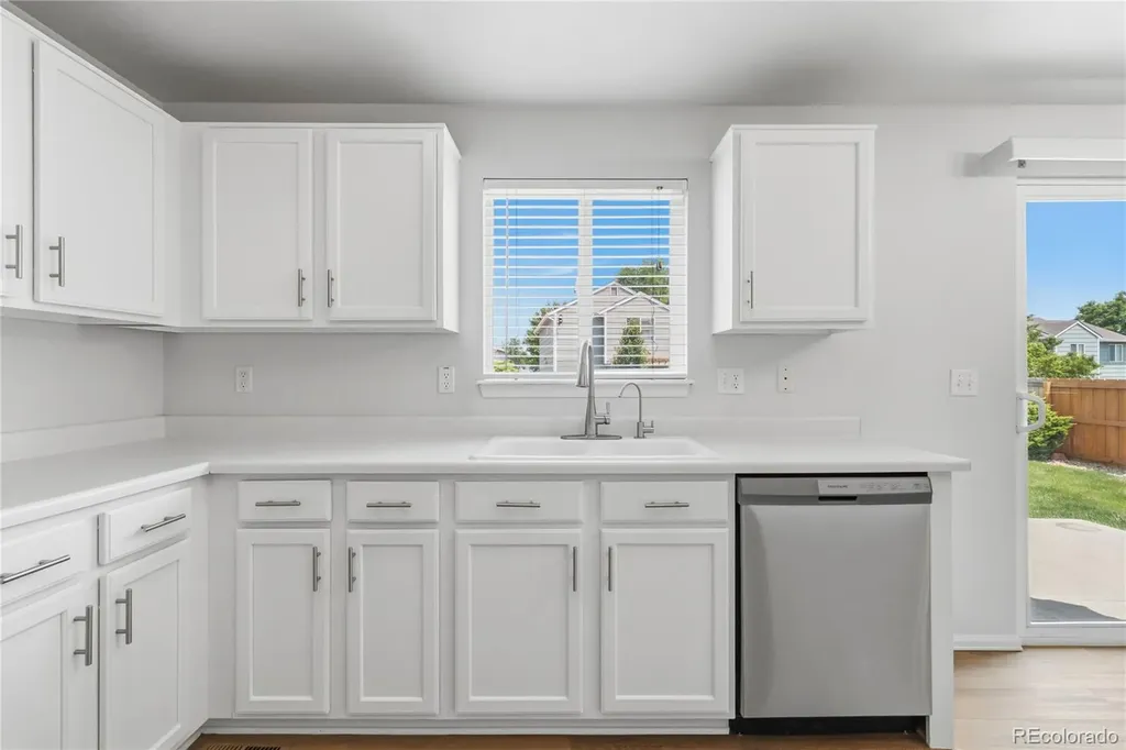 12536 Elm Lane Broomfield CO 80020
