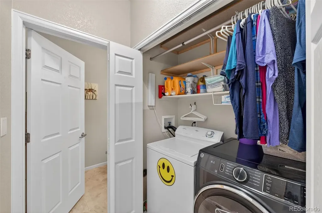 5255 Memphis Street Denver CO 80239