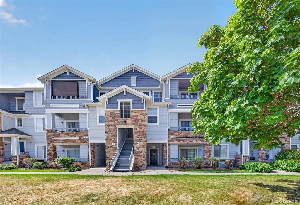 5255 Memphis Street Denver CO 80239