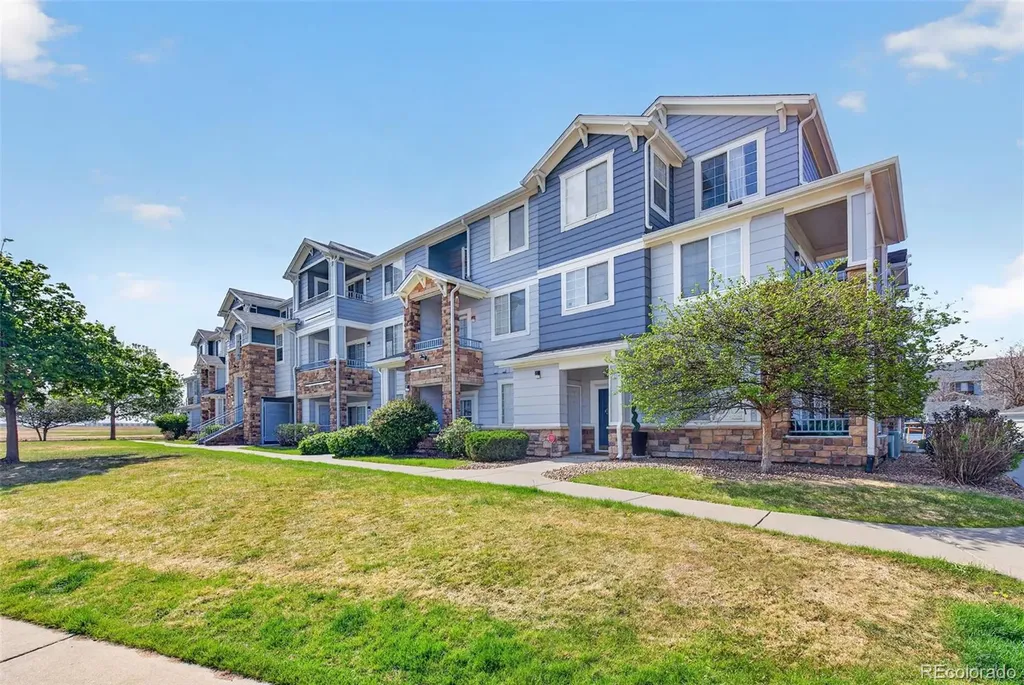 5255 Memphis Street Denver CO 80239