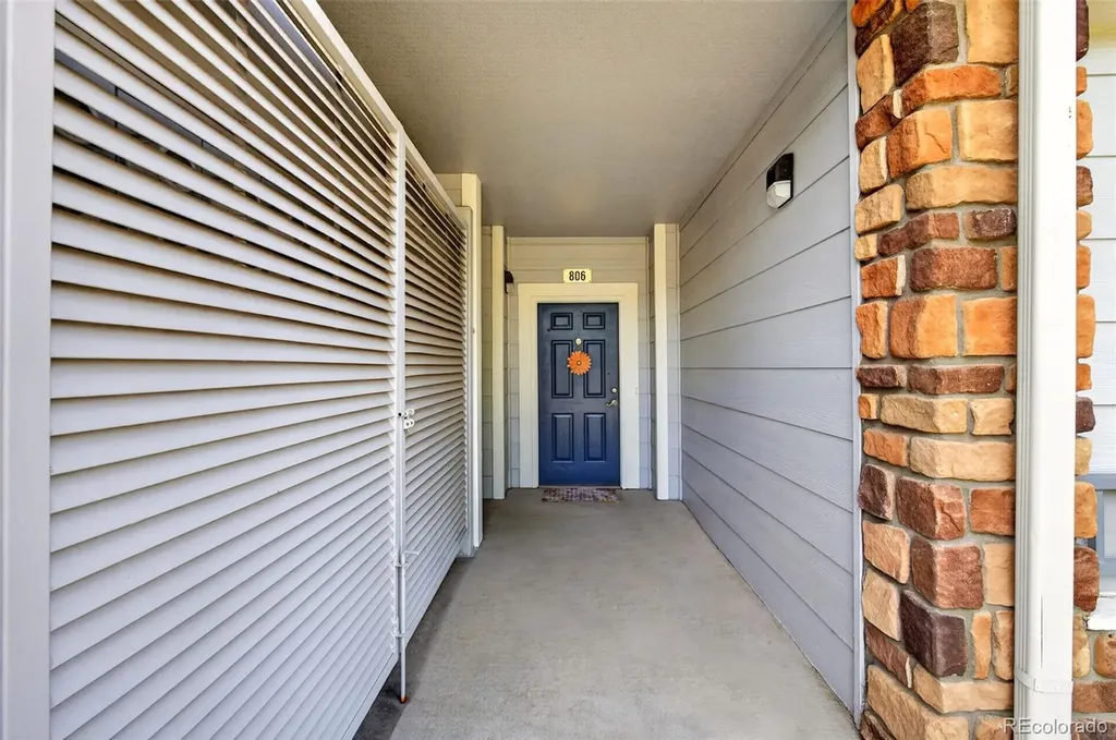 5255 Memphis Street Denver CO 80239