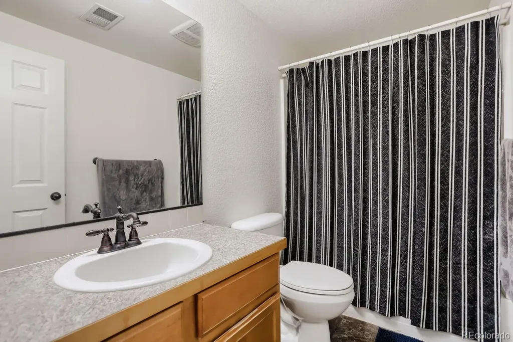 453 Wrybill Court Loveland CO 80537