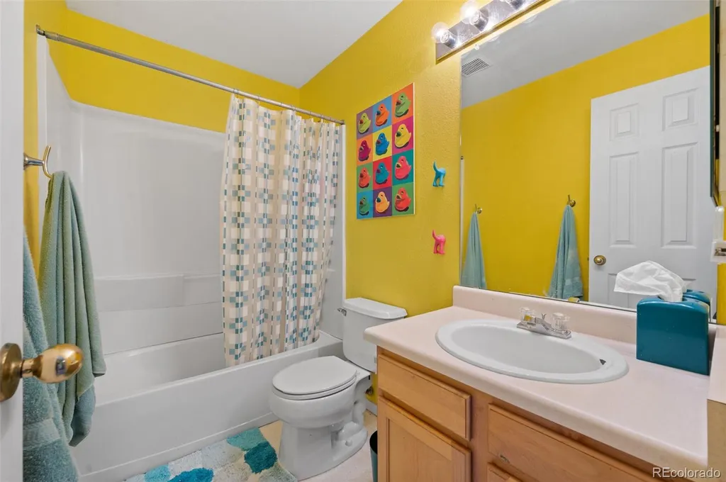 8979 Goosander Way Littleton CO 80126
