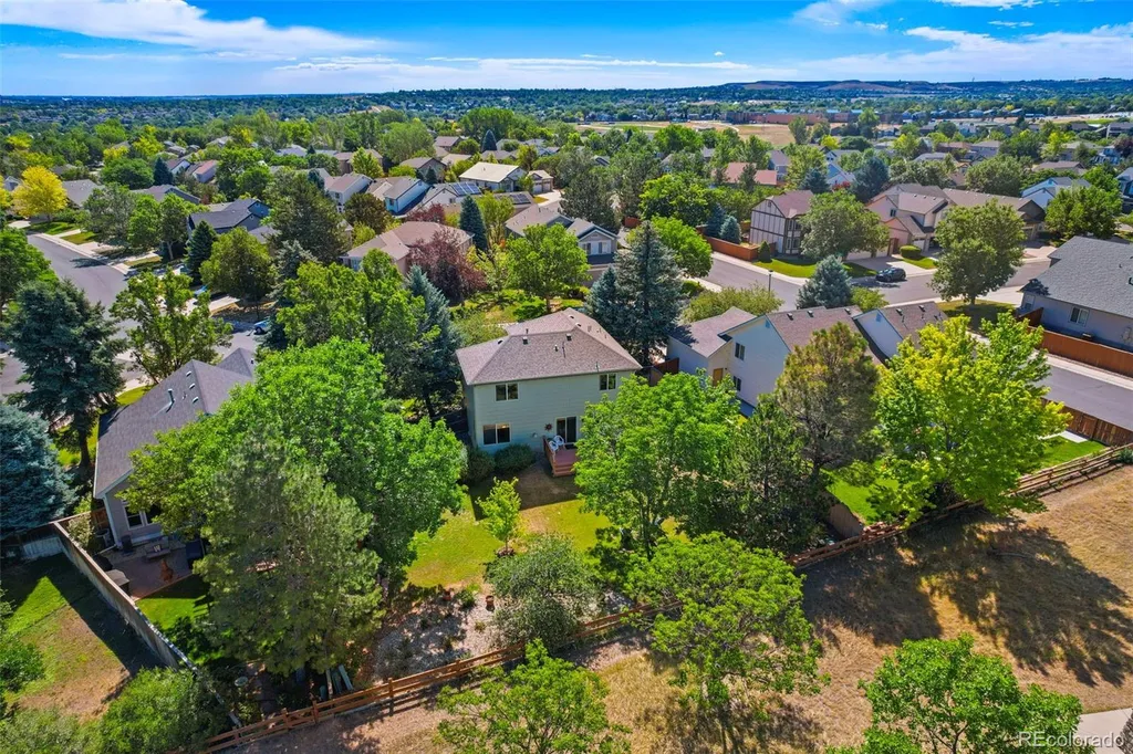 8979 Goosander Way Littleton CO 80126