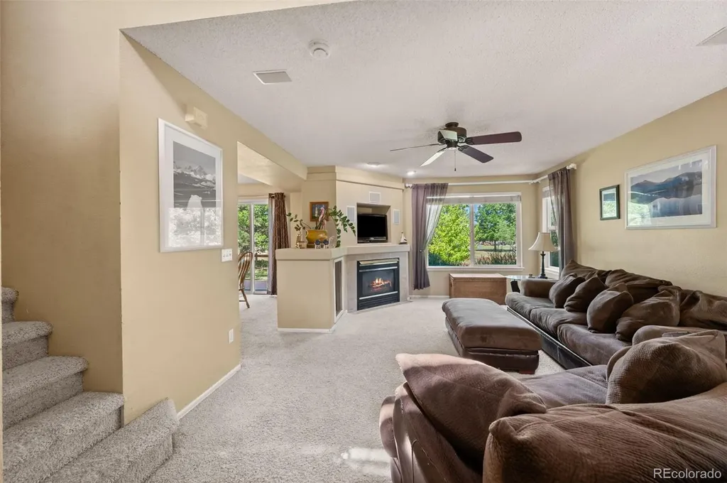 8979 Goosander Way Littleton CO 80126