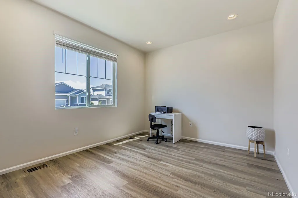 9802 Cathay Street Commerce City CO 80022