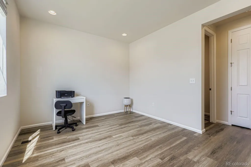 9802 Cathay Street Commerce City CO 80022