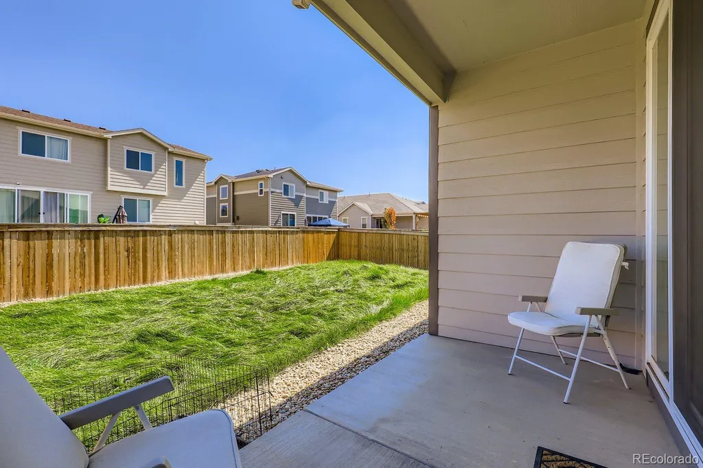9802 Cathay Street Commerce City CO 80022