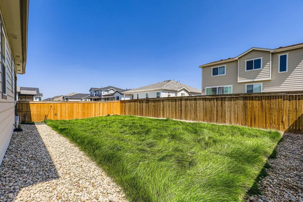 9802 Cathay Street Commerce City CO 80022