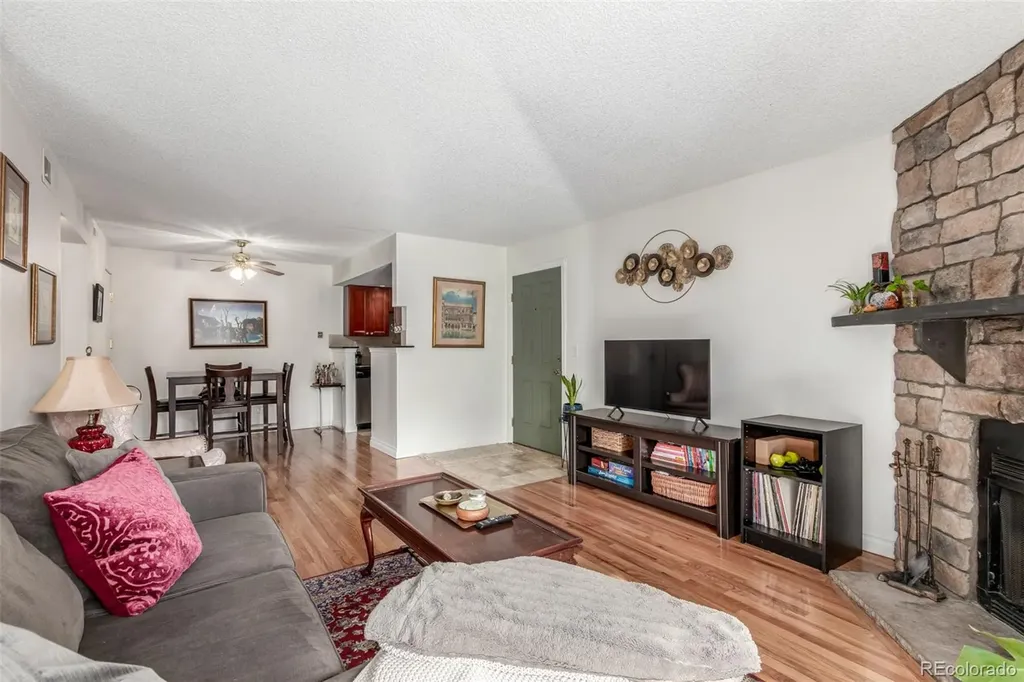 8335 Fairmount Drive Denver CO 80247