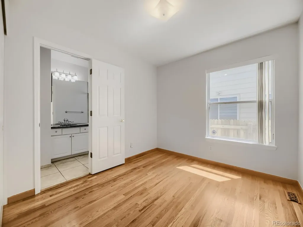 15678 E Quincy Lane Aurora CO 80015