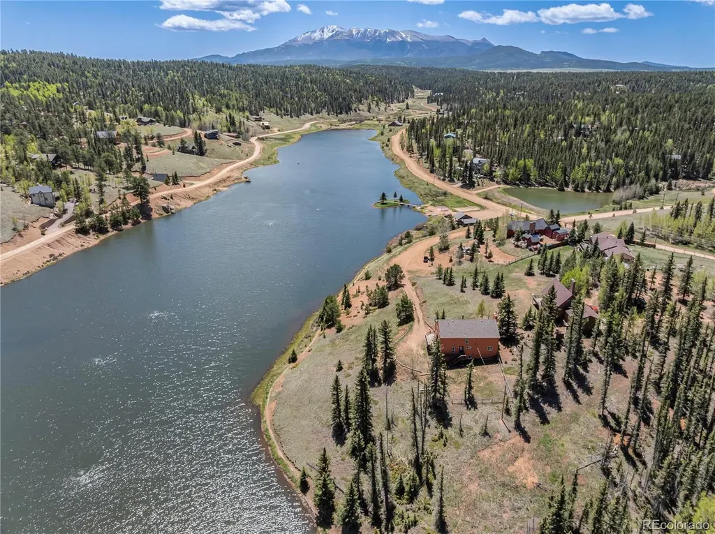 1506 Lake Place Divide CO 80814