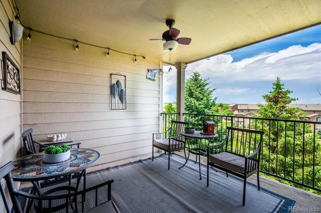 2896 W Riverwalk Circle Littleton CO 80123