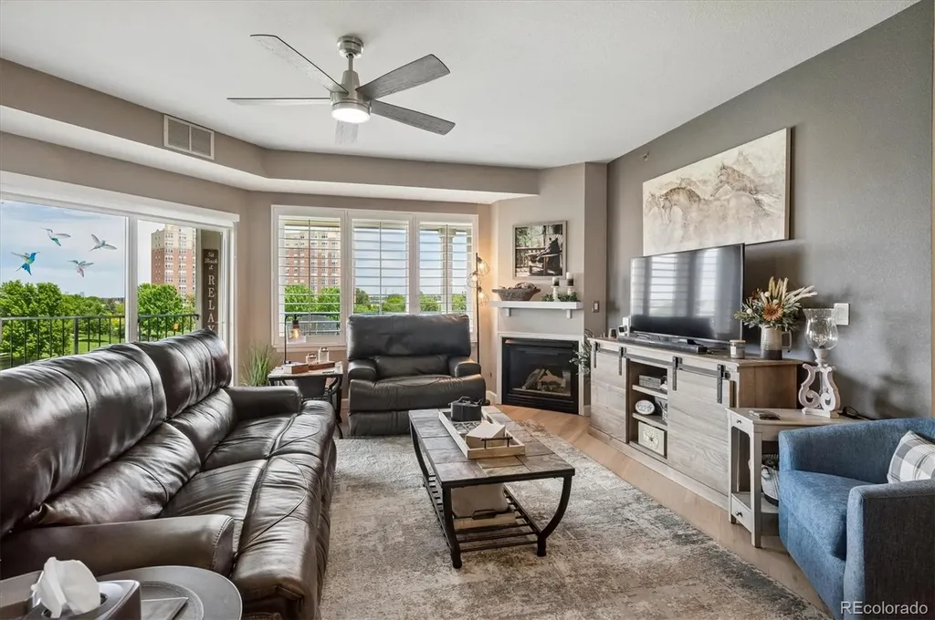 2896 W Riverwalk Circle Littleton CO 80123
