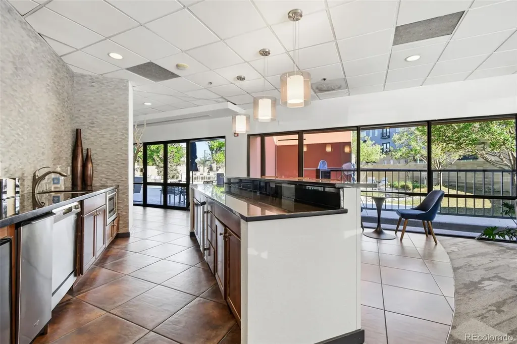 100 Park Avenue Denver CO 80205