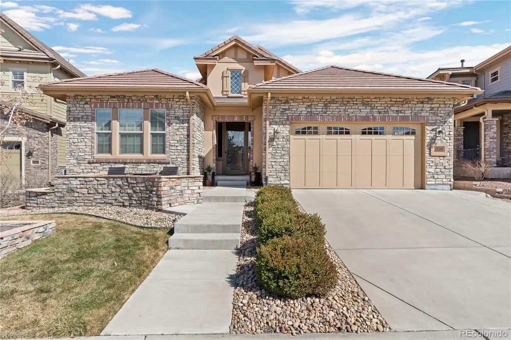 10662 Skydance Drive Highlands Ranch CO 80126