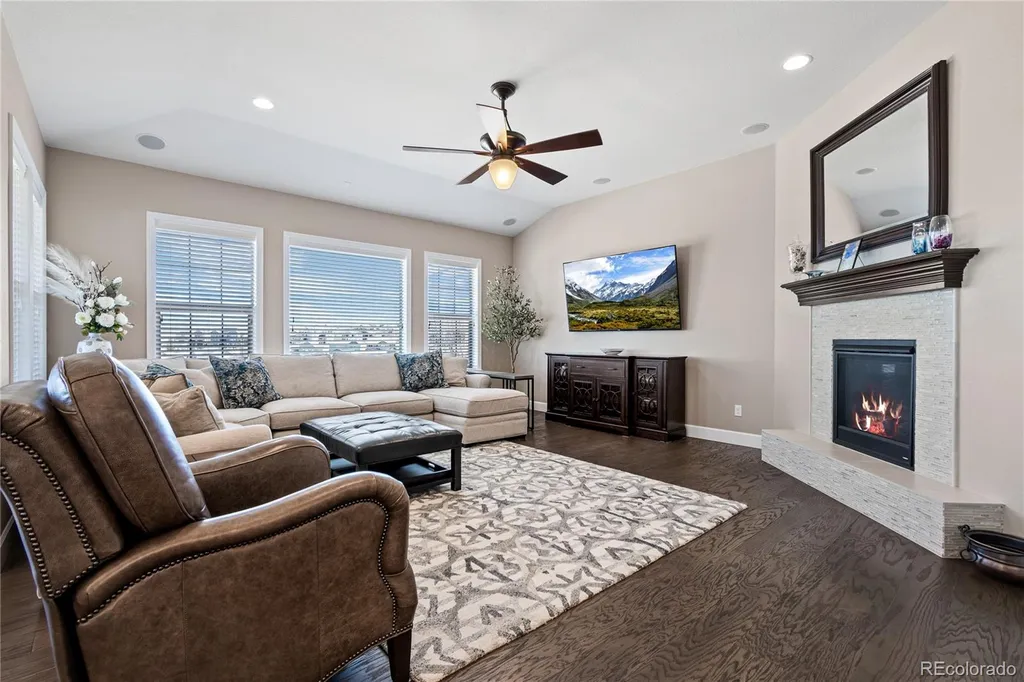 10662 Skydance Drive Highlands Ranch CO 80126