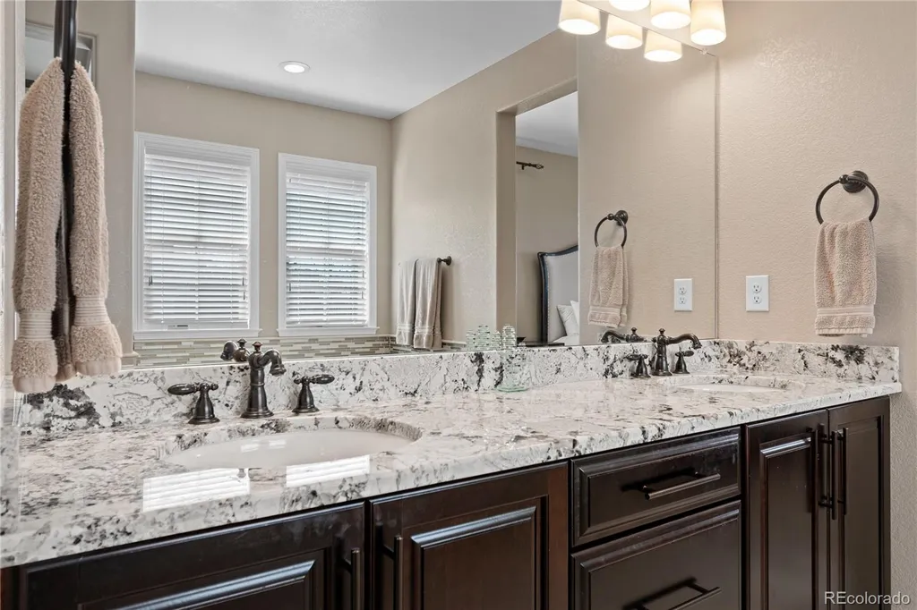 10662 Skydance Drive Highlands Ranch CO 80126