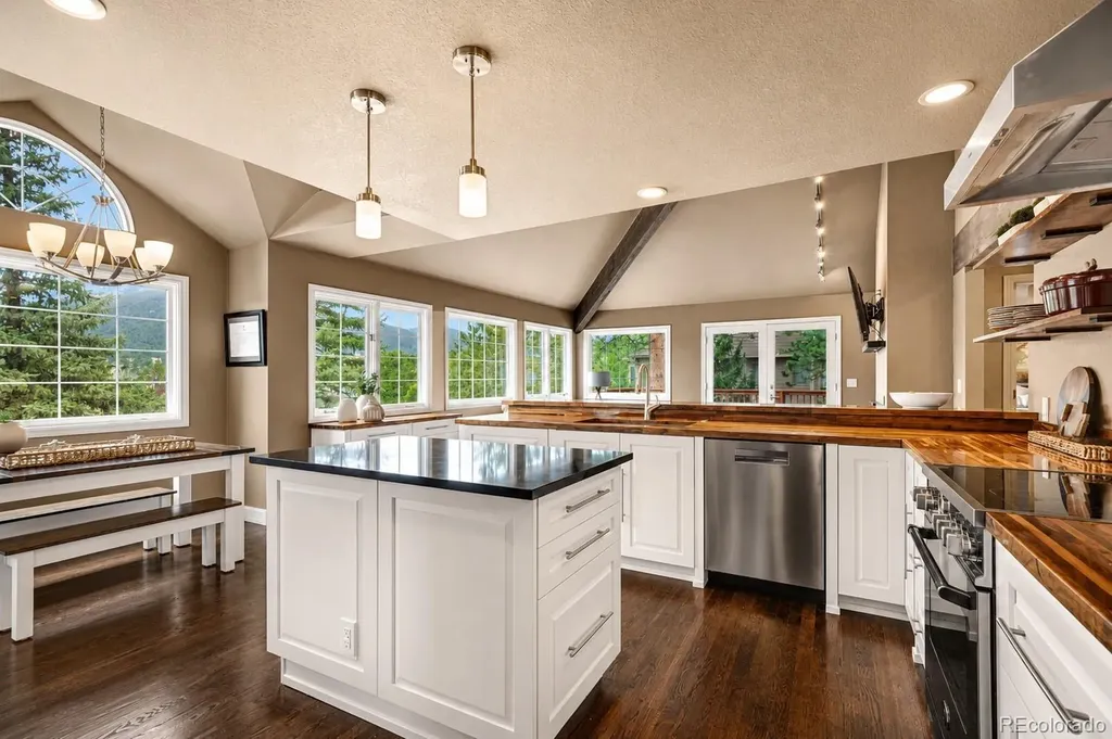 31385 Burn Lane Evergreen CO 80439