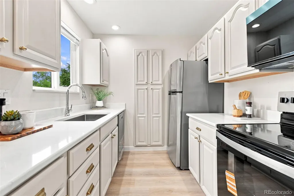 10745 Miller Court Broomfield CO 80021