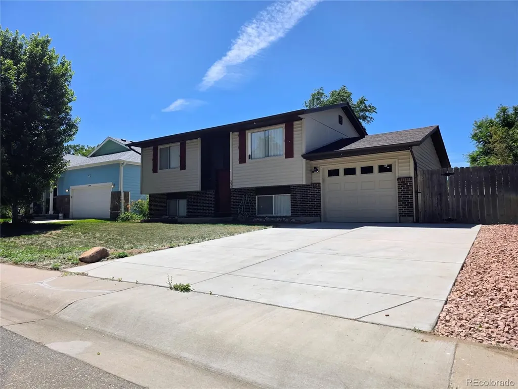 334 Wooster Avenue Firestone CO 80520