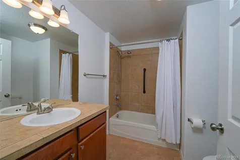 22580 E Ontario Drive Aurora CO 80016