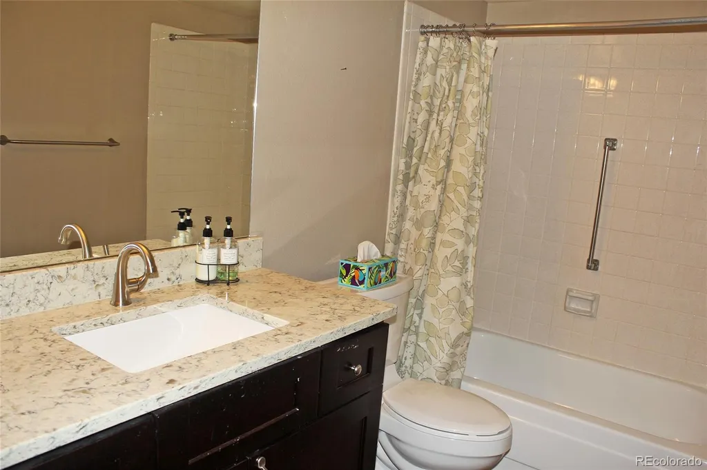 14091 E Marina Drive Aurora CO 80014