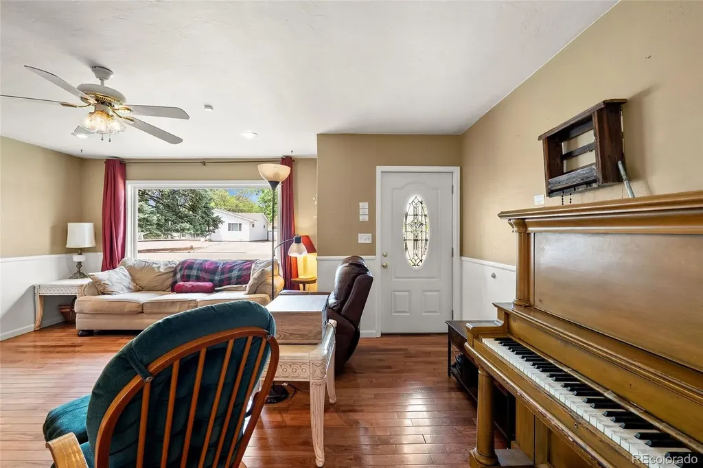 1382 Allison Avenue Canon City CO 81212