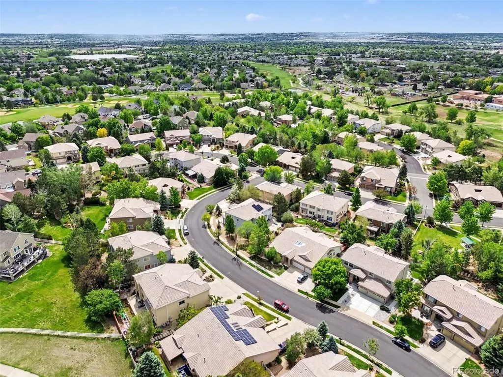 4566 Castle Circle Broomfield CO 80023