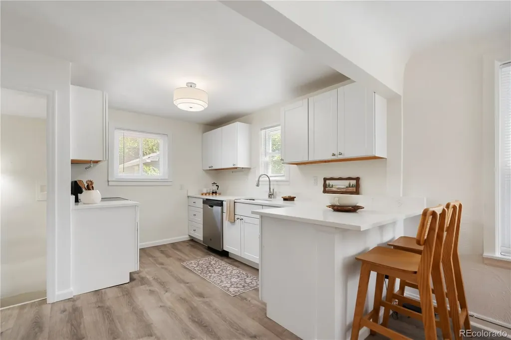 1650 Geneva Street Aurora CO 80010