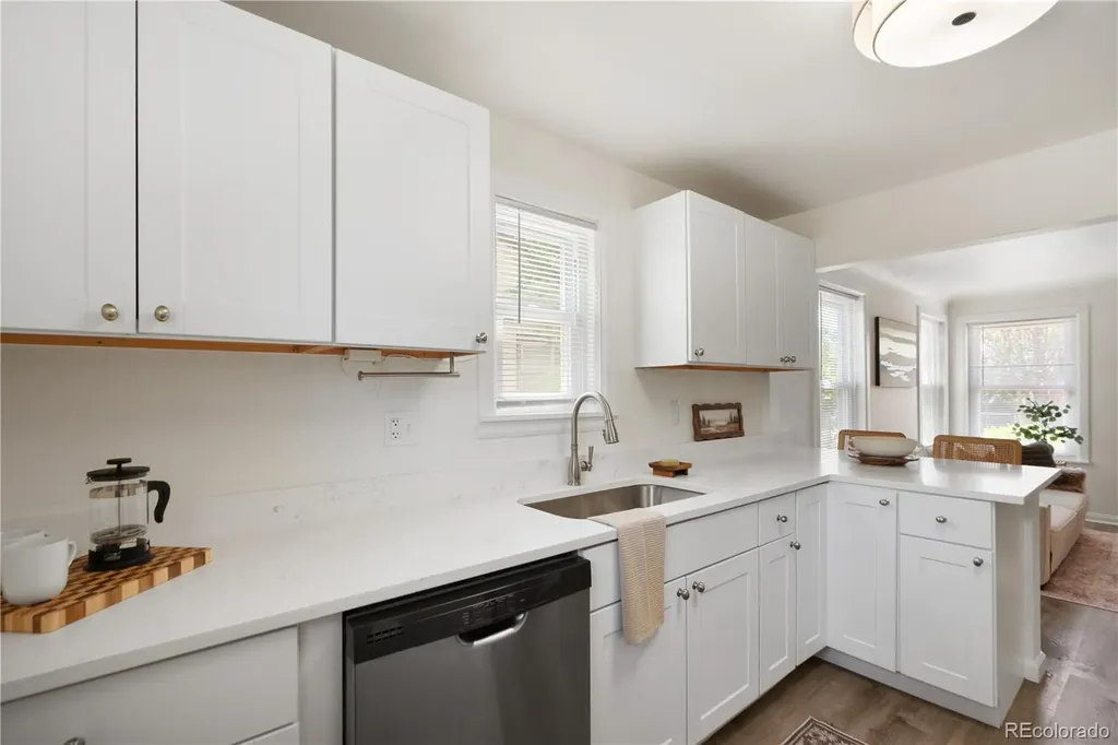 1650 Geneva Street Aurora CO 80010