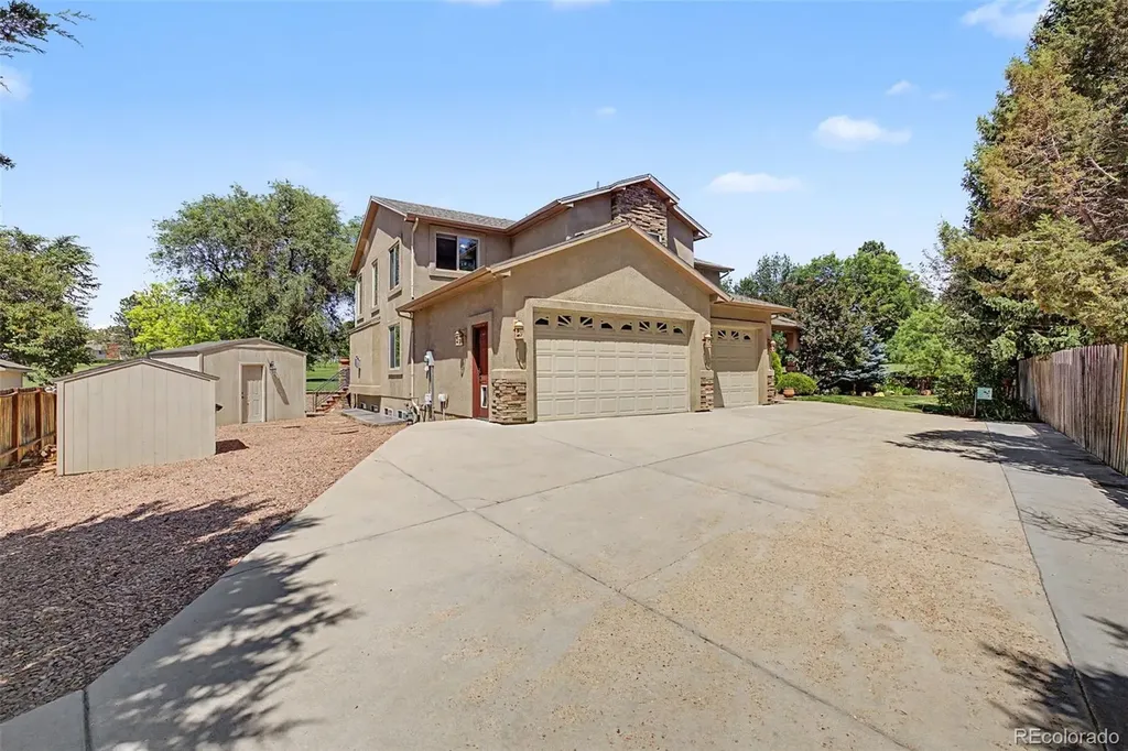 2691 Fairway Drive Colorado Springs CO 80909