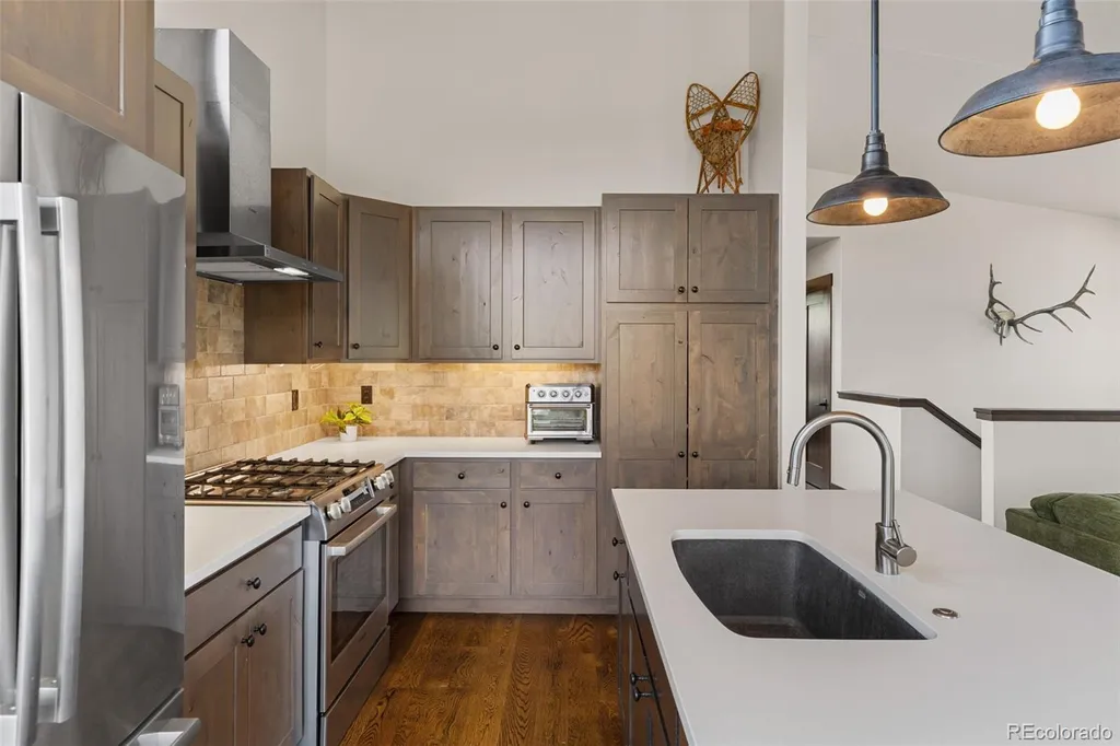 06 Vernon Way Silverthorne CO 80498
