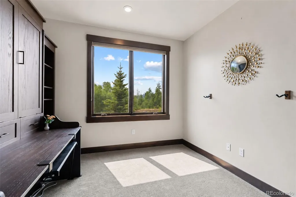 06 Vernon Way Silverthorne CO 80498