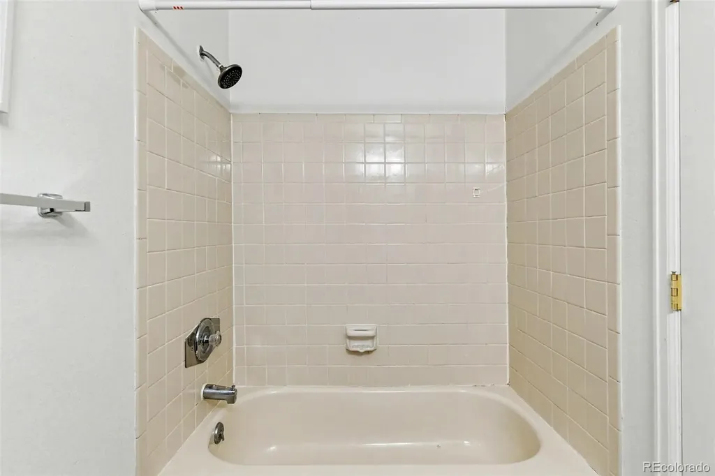 7468 S Alkire Street Littleton CO 80127